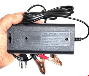 شارژر اتوماتیک 12 ولت 5 آمپر SON-1205B  12V 5A