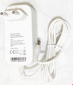آداپتور دیواری 12 ولت 2.5 آمپر 12V 2.5A